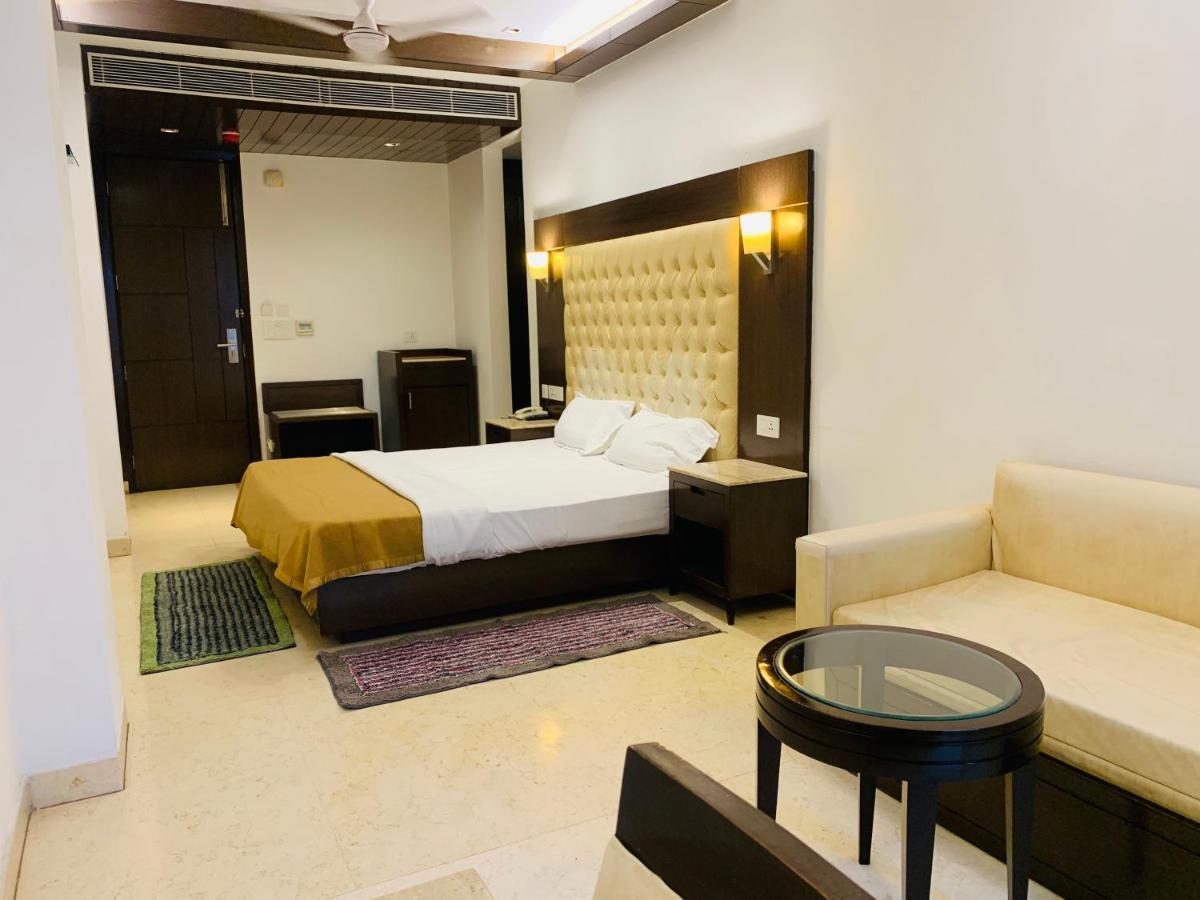 Metropolis Tourist Home Paharganj New Delhi Bagian luar foto